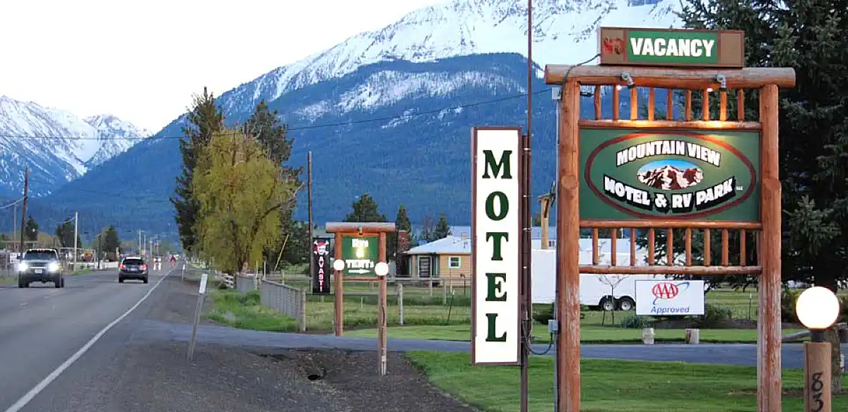 Welcome to the Mountain View Motel - RV Park on Oregon Hwy 82